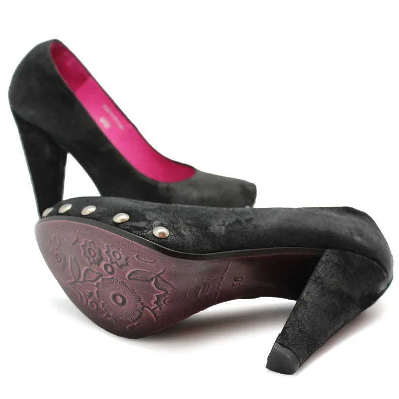 Bon Bon - Black platform shoe- LAST PAIR 36!