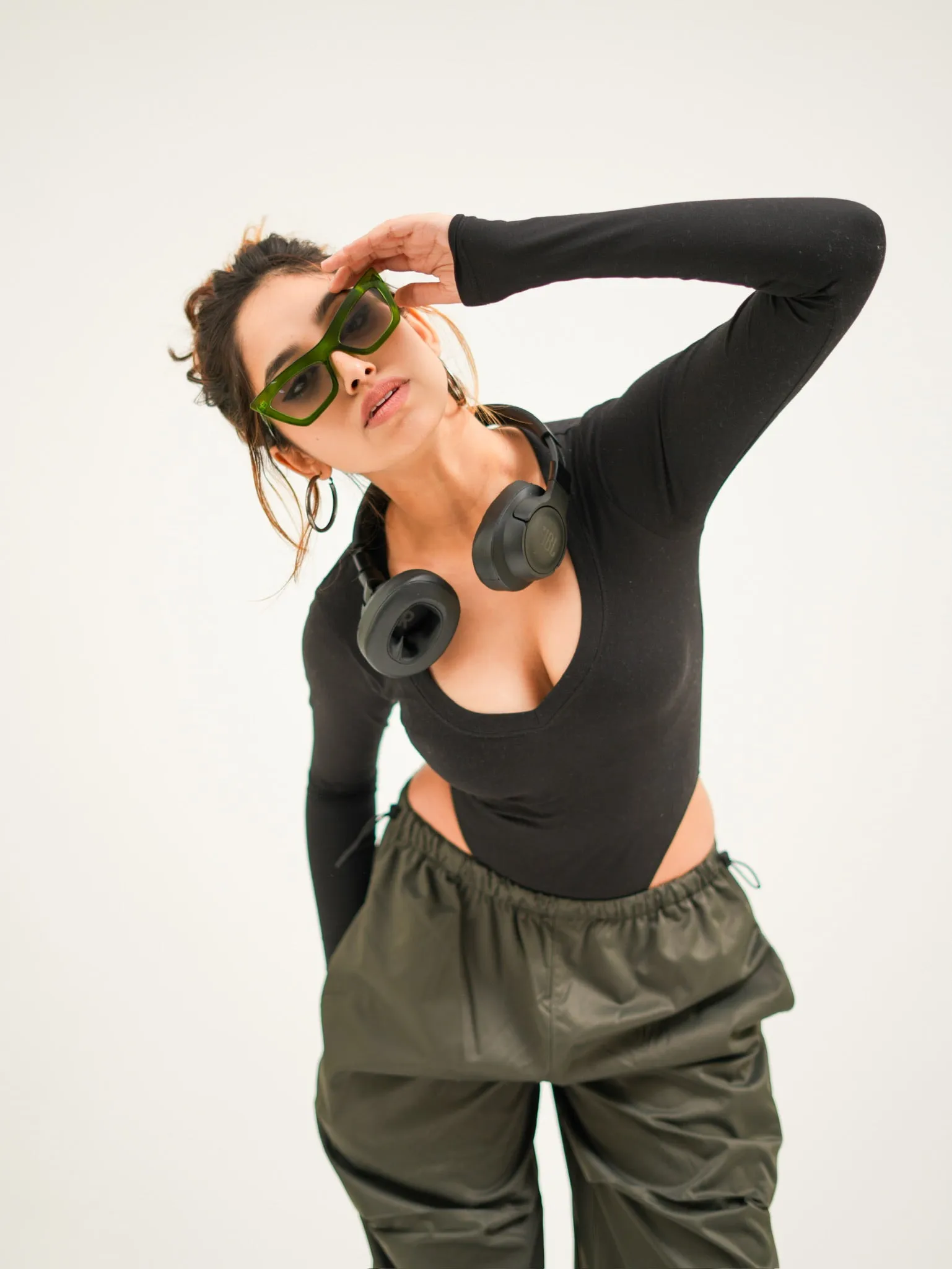 Burger Parachute Pants (Dark Olive Grey) For Women