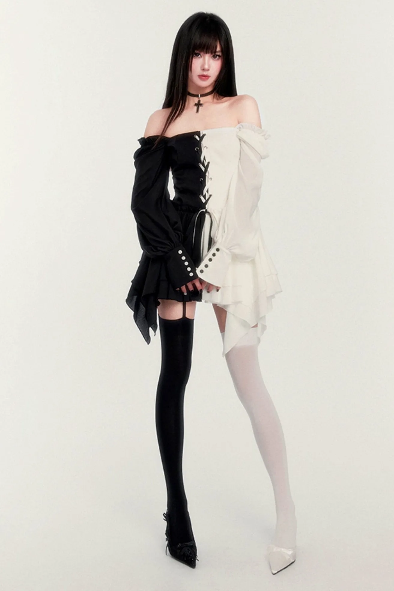 Fallen Angel Contrast Panel Dress With Short Leggings Set-Up