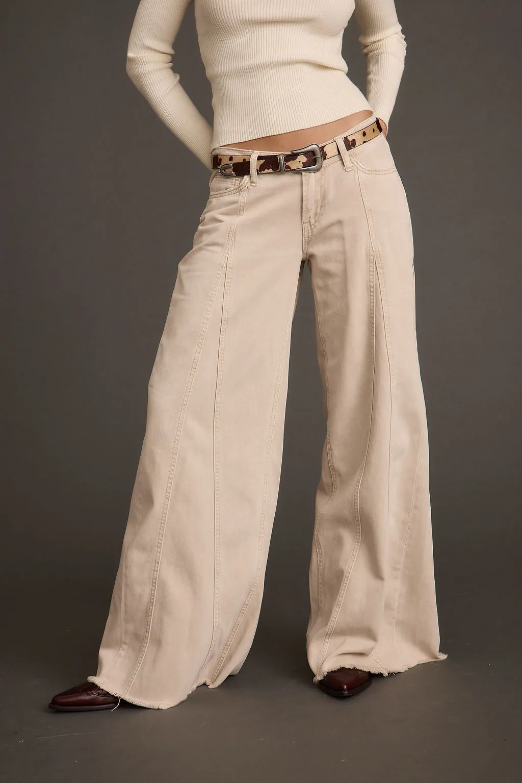 Sierra Beige Low Rise Wide Leg Jean