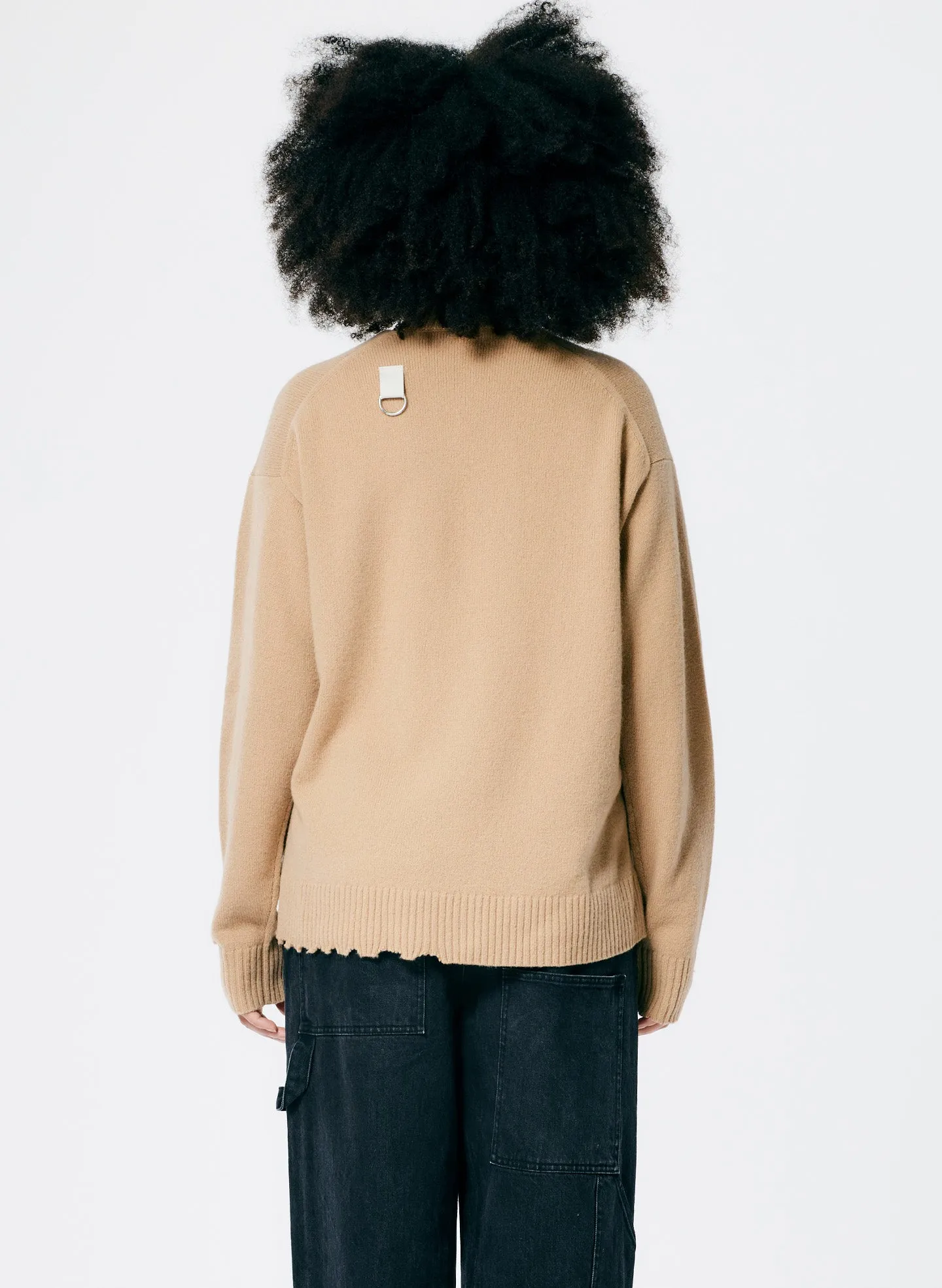 Soft Lambswool Cutout Neckband Pullover