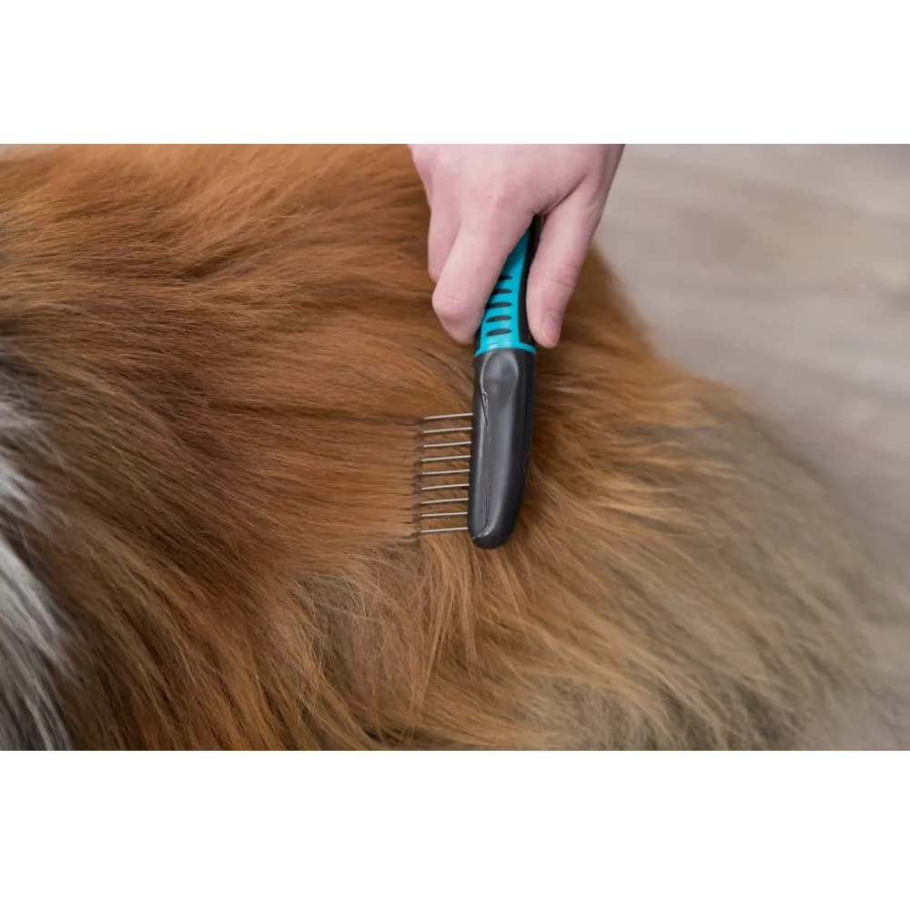 Trixie Fur Detangler With Curved Teeth Brush for Dogs and Cats