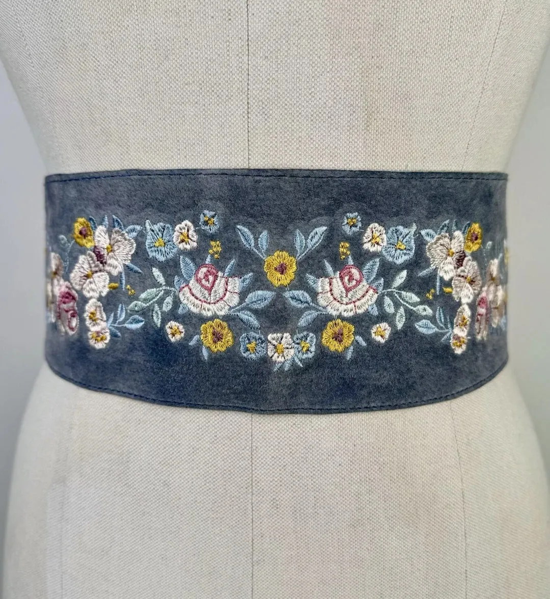 We Are Kindred Size S/M Belt Blue Grey Suede Embroidered Floral Wide Tie Fringe